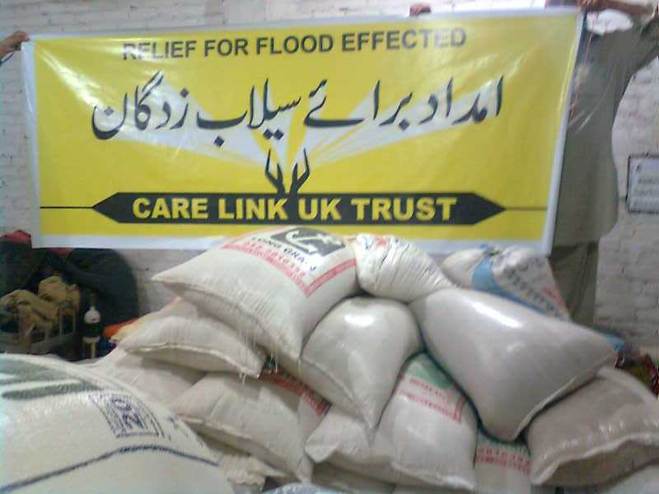 Food packages delivered to flood-affected families